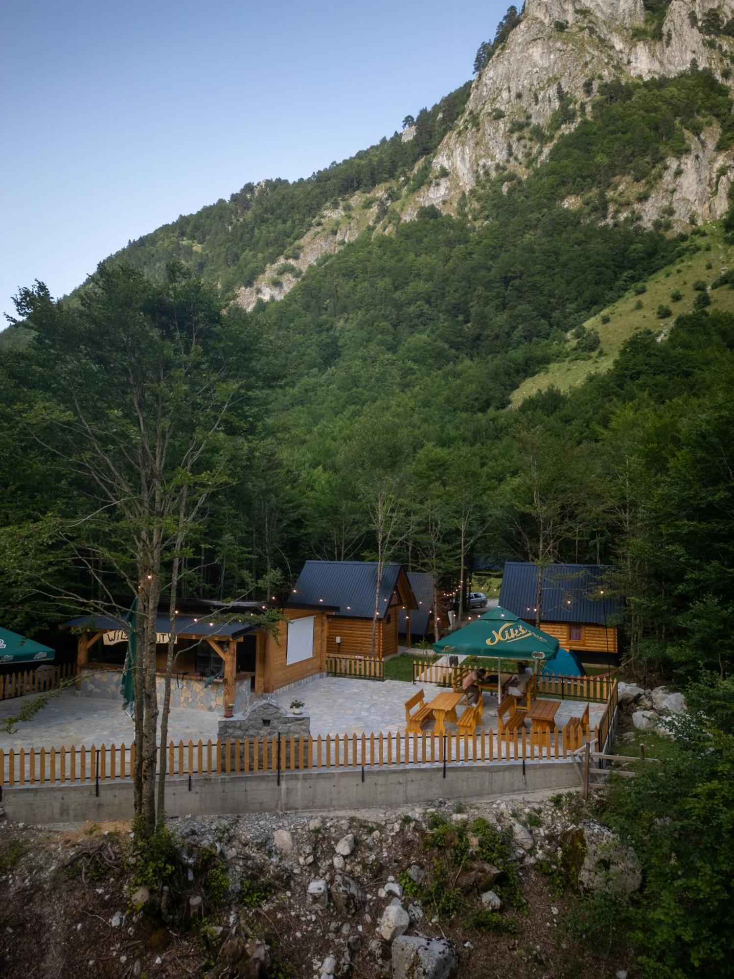 Wildbeauty Grebaje Villa Vuthaj Екстериор снимка